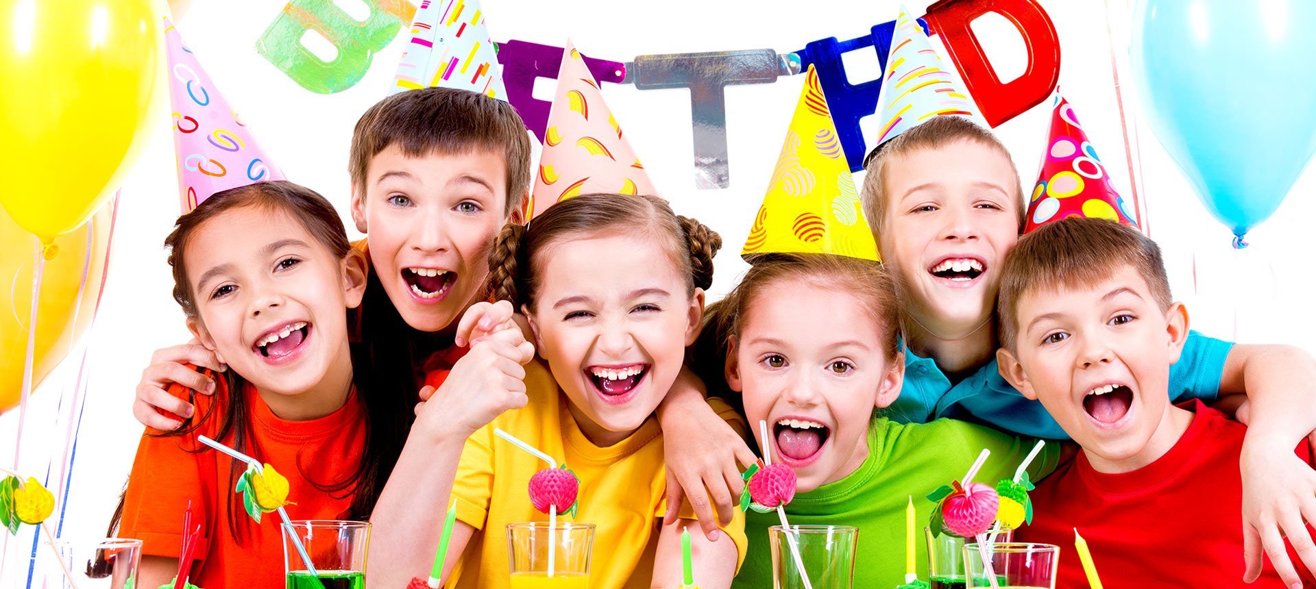 From a big product launch to a company gala, our team can handle all the tiny details of all the huge events. We manage the event so that you can focus on your business goals and guests.